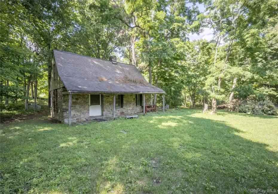 147 Lauer Road, La Grange, NY, 1 Bedroom Bedrooms, 4 Rooms Rooms,1 BathroomBathrooms,Residential,For Rent,Lauer,0,1033717 147 Lauer Road, La Grange, NY, 1 Bedroom Bedrooms, 4 Rooms Rooms,1 BathroomBathrooms,Residential,For Rent,Lauer,0,1033717