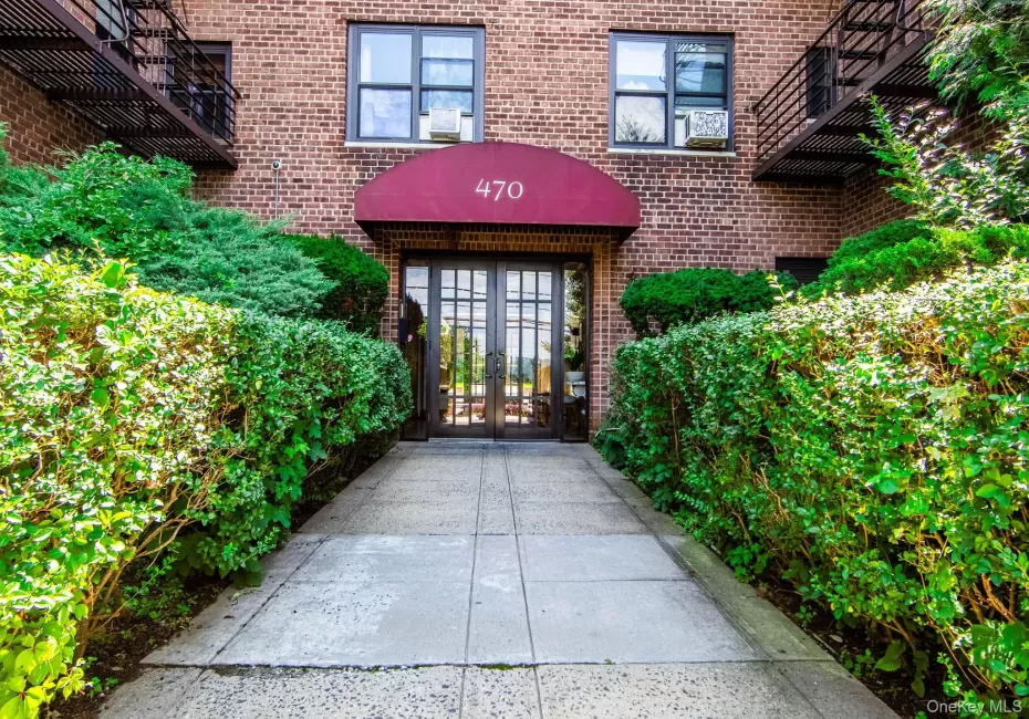 470 N Broadway, Yonkers, NY, 1 Bedroom Bedrooms, 5 Rooms Rooms,1 BathroomBathrooms,Residential,For Rent,N Broadway,0,1033648 470 N Broadway, Yonkers, NY, 1 Bedroom Bedrooms, 5 Rooms Rooms,1 BathroomBathrooms,Residential,For Rent,N Broadway,0,1033648