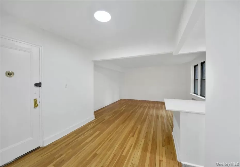 3840 Greystone Avenue, New York, NY, 1 Bedroom Bedrooms, 4 Rooms Rooms,1 BathroomBathrooms,Residential,For Rent,Greystone,0,1033441 3840 Greystone Avenue, New York, NY, 1 Bedroom Bedrooms, 4 Rooms Rooms,1 BathroomBathrooms,Residential,For Rent,Greystone,0,1033441