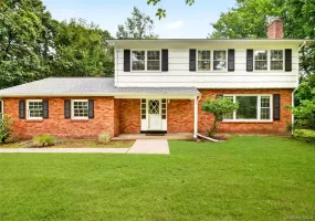 2 Laura Lane, Ramapo, NY, 4 Bedrooms Bedrooms, 9 Rooms Rooms,2 BathroomsBathrooms,Residential,For Rent,Laura,0,1029007 2 Laura Lane, Ramapo, NY, 4 Bedrooms Bedrooms, 9 Rooms Rooms,2 BathroomsBathrooms,Residential,For Rent,Laura,0,1029007