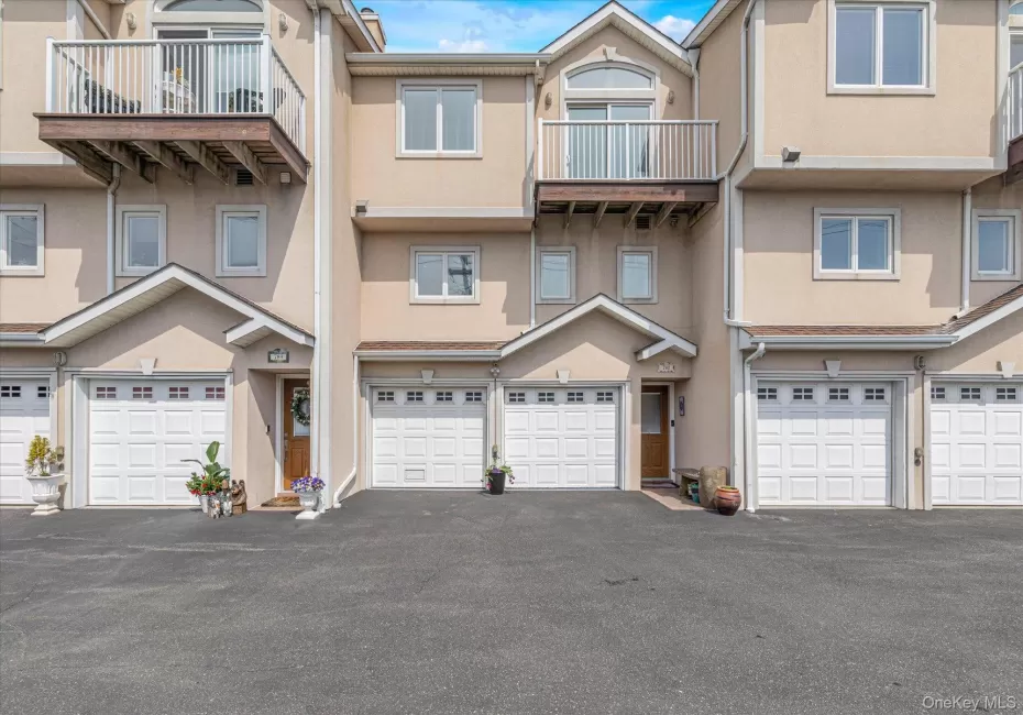 781 Park Avenue, Long Beach, NY, 3 Bedrooms Bedrooms, 7 Rooms Rooms,2 BathroomsBathrooms,Residential,For Rent,Park,0,1033749 781 Park Avenue, Long Beach, NY, 3 Bedrooms Bedrooms, 7 Rooms Rooms,2 BathroomsBathrooms,Residential,For Rent,Park,0,1033749