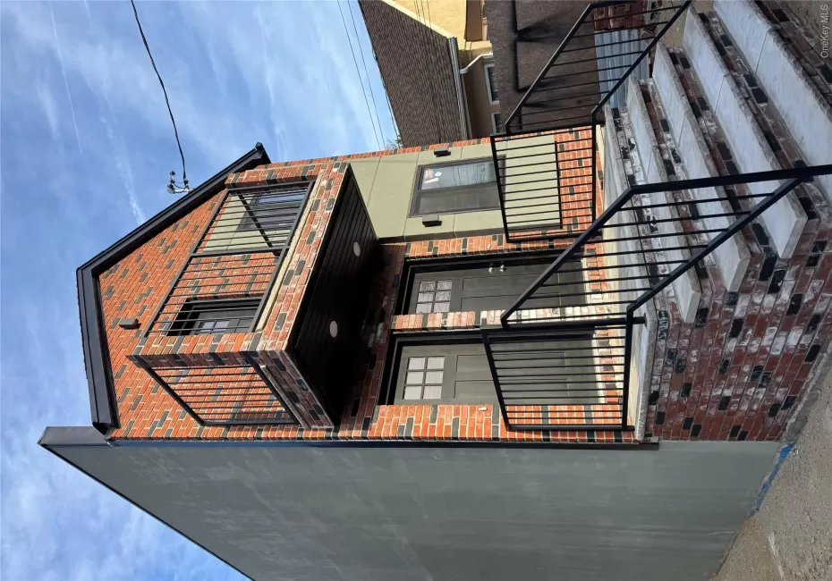 121-11 195th Street, New York, NY, 6 Bedrooms Bedrooms, 8 Rooms Rooms,5 BathroomsBathrooms,Residential,For Rent,195th,0,1033748 121-11 195th Street, New York, NY, 6 Bedrooms Bedrooms, 8 Rooms Rooms,5 BathroomsBathrooms,Residential,For Rent,195th,0,1033748