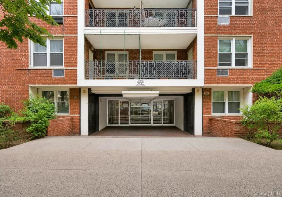 14430 Sanford Avenue, New York, NY, 1 Bedroom Bedrooms, 3 Rooms Rooms,1 BathroomBathrooms,Residential,For Rent,Sanford,0,1033804 14430 Sanford Avenue, New York, NY, 1 Bedroom Bedrooms, 3 Rooms Rooms,1 BathroomBathrooms,Residential,For Rent,Sanford,0,1033804
