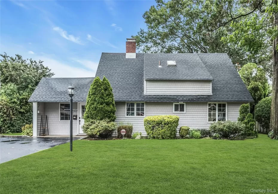17 Giant Lane, Hempstead, NY, 4 Bedrooms Bedrooms, 9 Rooms Rooms,2 BathroomsBathrooms,Residential,For Rent,Giant,0,1033544 17 Giant Lane, Hempstead, NY, 4 Bedrooms Bedrooms, 9 Rooms Rooms,2 BathroomsBathrooms,Residential,For Rent,Giant,0,1033544