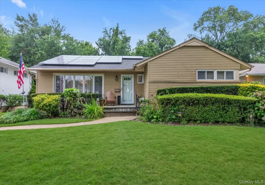 480 Richmond Road, Hempstead, NY, 3 Bedrooms Bedrooms, 6 Rooms Rooms,3 BathroomsBathrooms,Residential,For Rent,Richmond,0,1033363 480 Richmond Road, Hempstead, NY, 3 Bedrooms Bedrooms, 6 Rooms Rooms,3 BathroomsBathrooms,Residential,For Rent,Richmond,0,1033363