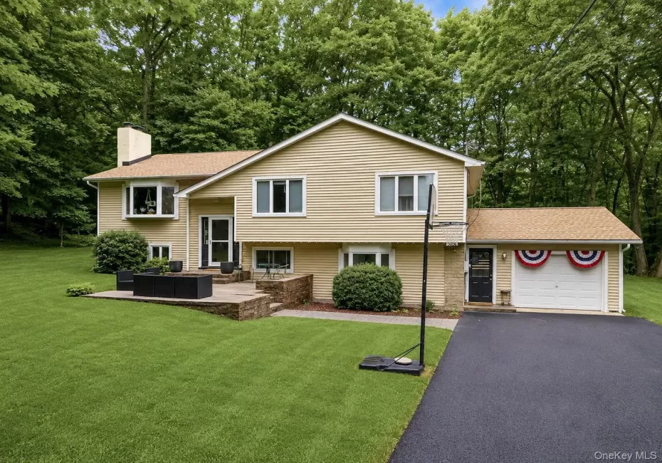 386 Nashopa Road, Mamakating, NY, 4 Bedrooms Bedrooms, 8 Rooms Rooms,3 BathroomsBathrooms,Residential,For Rent,Nashopa,0,1033524 386 Nashopa Road, Mamakating, NY, 4 Bedrooms Bedrooms, 8 Rooms Rooms,3 BathroomsBathrooms,Residential,For Rent,Nashopa,0,1033524
