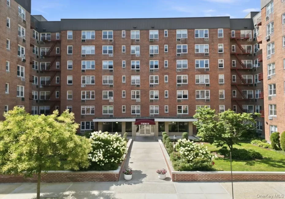 3 Sadore Lane, Yonkers, NY, 1 Bedroom Bedrooms, 4 Rooms Rooms,1 BathroomBathrooms,Residential,For Rent,Sadore,0,1031652 3 Sadore Lane, Yonkers, NY, 1 Bedroom Bedrooms, 4 Rooms Rooms,1 BathroomBathrooms,Residential,For Rent,Sadore,0,1031652