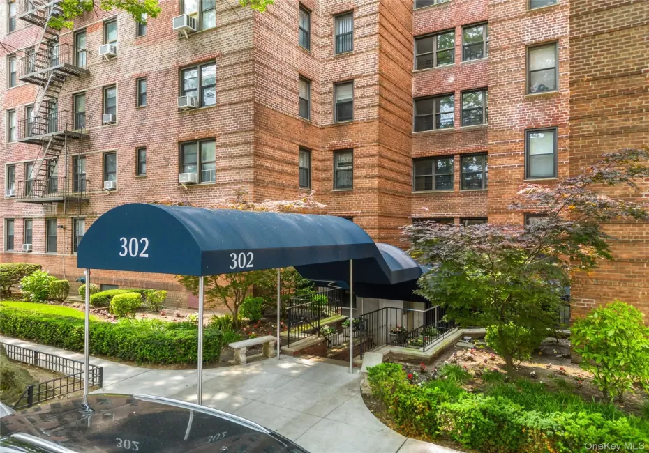 302 96th Street, New York, NY, 1 Bedroom Bedrooms, 3 Rooms Rooms,1 BathroomBathrooms,Residential,For Rent,96th,0,1033828 302 96th Street, New York, NY, 1 Bedroom Bedrooms, 3 Rooms Rooms,1 BathroomBathrooms,Residential,For Rent,96th,0,1033828