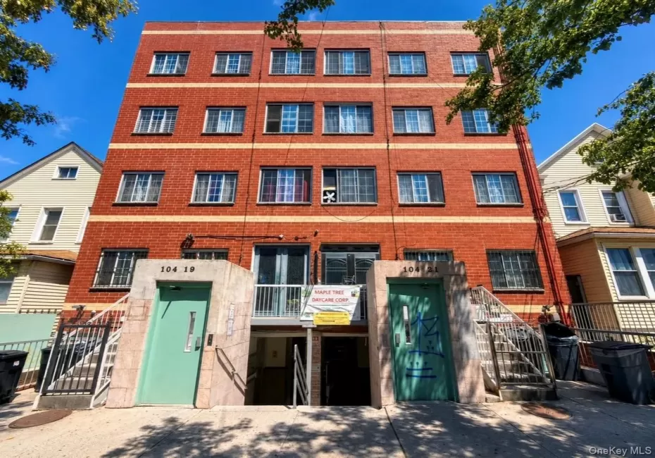 10421 39th Avenue, New York, NY, 2 Bedrooms Bedrooms, 5 Rooms Rooms,2 BathroomsBathrooms,Residential,For Rent,39th,0,1033979 10421 39th Avenue, New York, NY, 2 Bedrooms Bedrooms, 5 Rooms Rooms,2 BathroomsBathrooms,Residential,For Rent,39th,0,1033979
