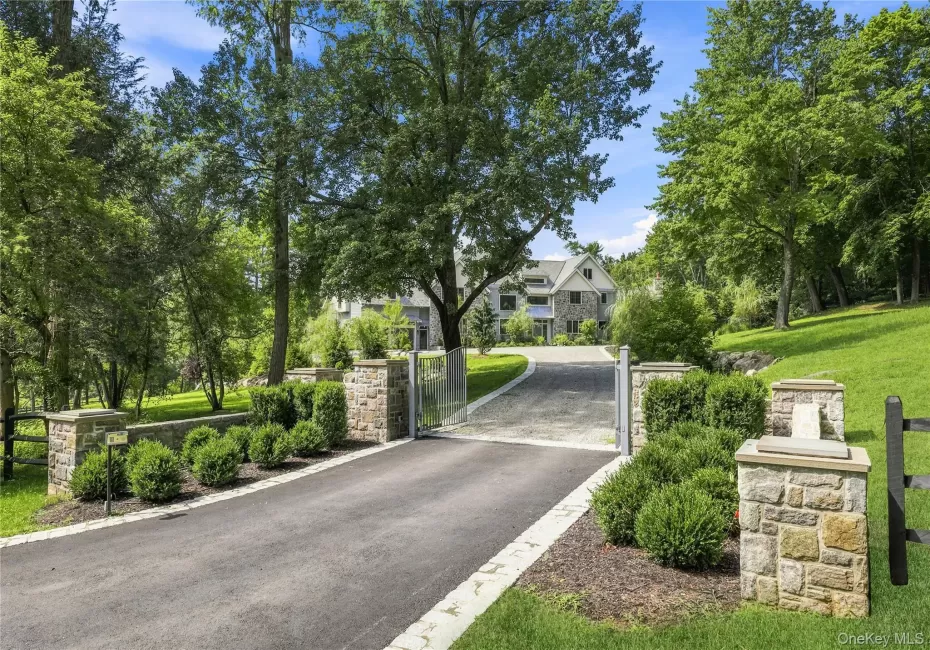 2 Barry Court, Bedford, NY, 5 Bedrooms Bedrooms, 14 Rooms Rooms,6 BathroomsBathrooms,Residential,For Rent,Barry,0,1027507 2 Barry Court, Bedford, NY, 5 Bedrooms Bedrooms, 14 Rooms Rooms,6 BathroomsBathrooms,Residential,For Rent,Barry,0,1027507