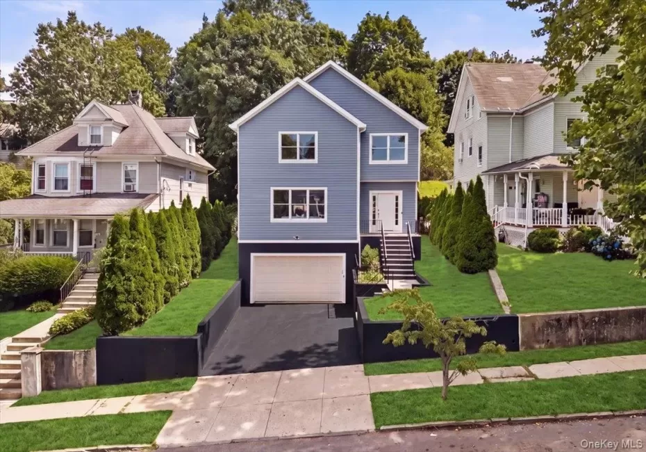 7 Wyanoke Street, White Plains, NY, 4 Bedrooms Bedrooms, 10 Rooms Rooms,3 BathroomsBathrooms,Residential,For Rent,Wyanoke,0,1033982 7 Wyanoke Street, White Plains, NY, 4 Bedrooms Bedrooms, 10 Rooms Rooms,3 BathroomsBathrooms,Residential,For Rent,Wyanoke,0,1033982
