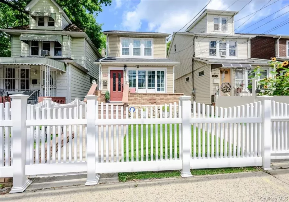 Welcome to 156-03 111th Avenue, Jamaica, NY 11433! Welcome to 156-03 111th Avenue, Jamaica, NY 11433!