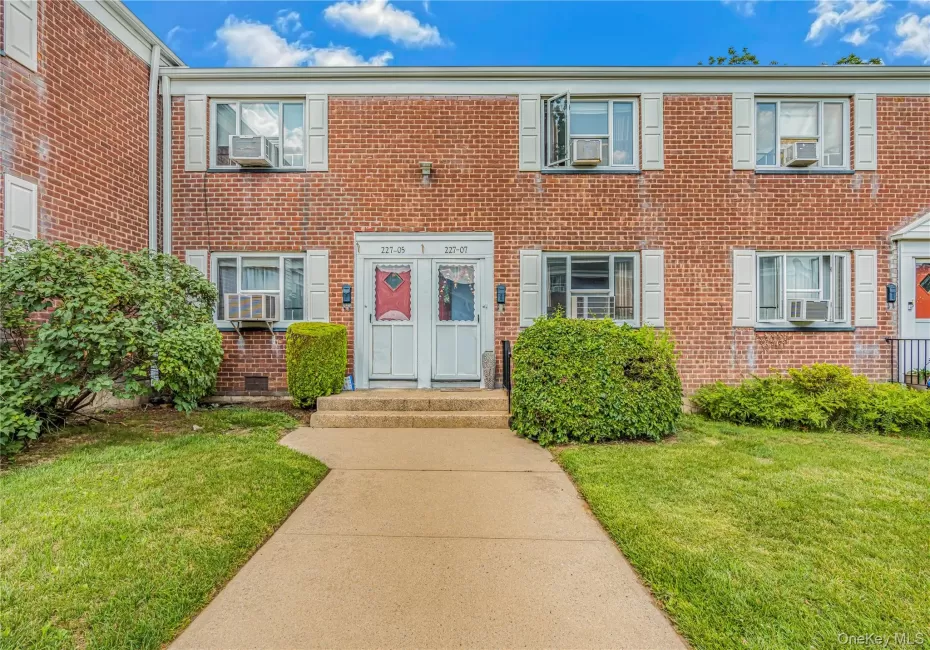 227-07 Hillside Avenue, New York, NY, 2 Bedrooms Bedrooms, 7 Rooms Rooms,1 BathroomBathrooms,Residential,For Rent,Hillside,0,1030102 227-07 Hillside Avenue, New York, NY, 2 Bedrooms Bedrooms, 7 Rooms Rooms,1 BathroomBathrooms,Residential,For Rent,Hillside,0,1030102