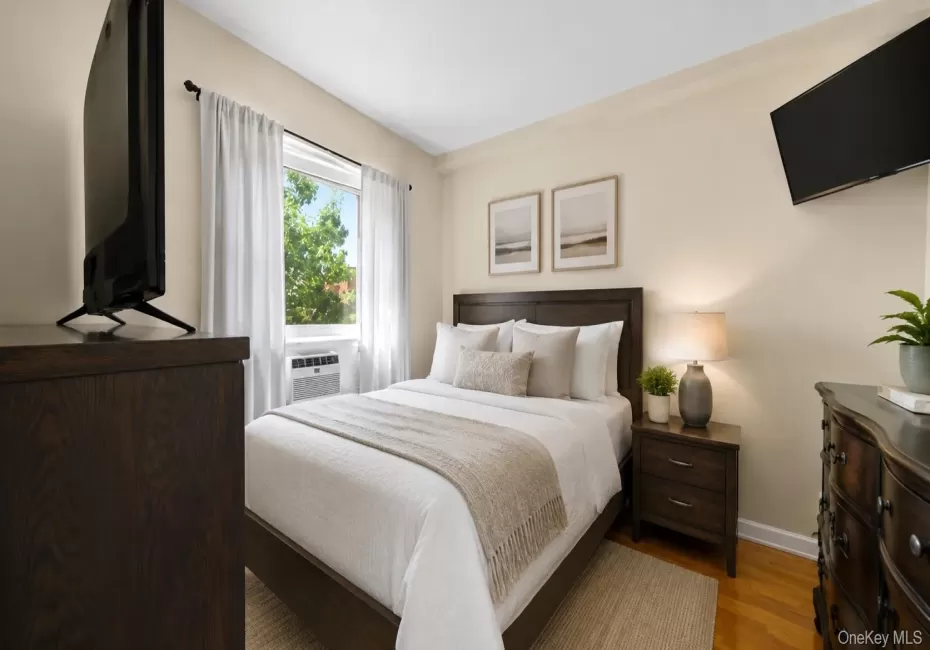 827 Fox Street, New York, NY, 3 Bedrooms Bedrooms, 6 Rooms Rooms,1 BathroomBathrooms,Residential,For Rent,Fox,0,1033952 827 Fox Street, New York, NY, 3 Bedrooms Bedrooms, 6 Rooms Rooms,1 BathroomBathrooms,Residential,For Rent,Fox,0,1033952