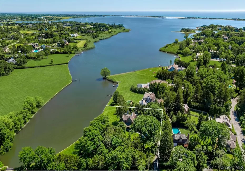 15 Little Cobb Road, Southampton, NY, 4 Bedrooms Bedrooms, 15 Rooms Rooms,3 BathroomsBathrooms,Residential,For Rent,Little Cobb,0,1034186 15 Little Cobb Road, Southampton, NY, 4 Bedrooms Bedrooms, 15 Rooms Rooms,3 BathroomsBathrooms,Residential,For Rent,Little Cobb,0,1034186