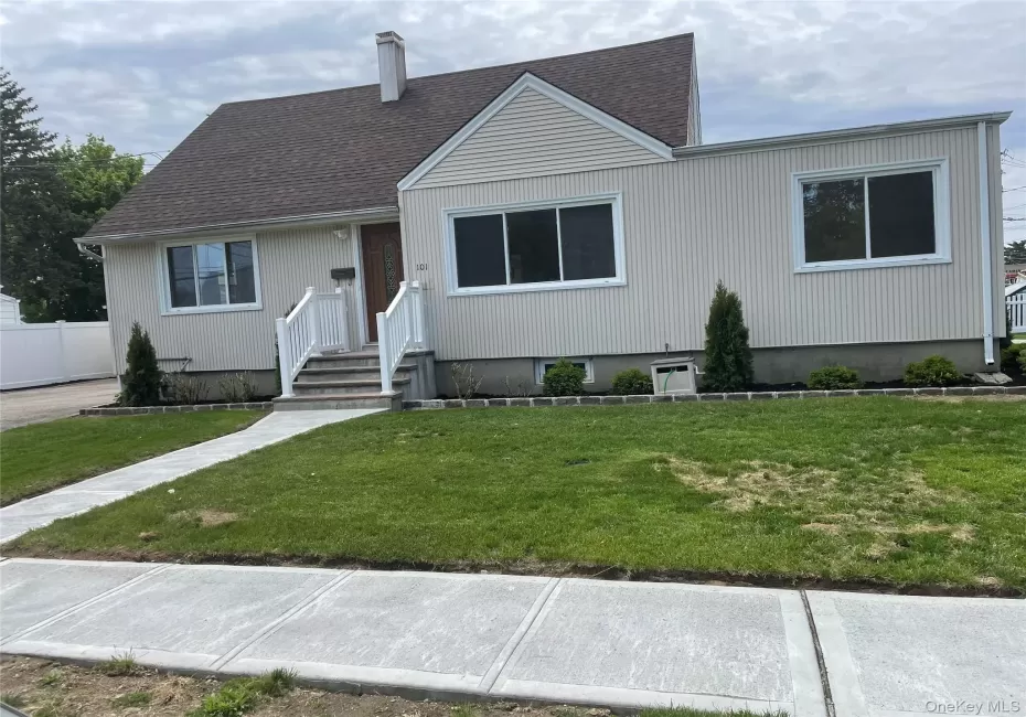 101 Hillside Lane, Oyster Bay, NY, 4 Bedrooms Bedrooms, 7 Rooms Rooms,2 BathroomsBathrooms,Residential Lease,For Rent,Hillside,0,1034184 101 Hillside Lane, Oyster Bay, NY, 4 Bedrooms Bedrooms, 7 Rooms Rooms,2 BathroomsBathrooms,Residential Lease,For Rent,Hillside,0,1034184