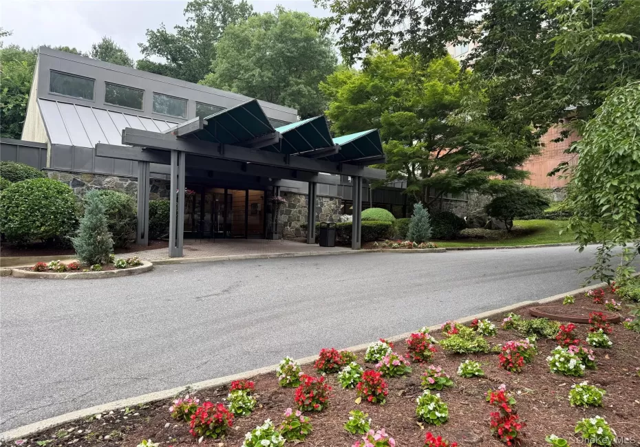2 Fountain Lane, Greenburgh, NY, 1 Bedroom Bedrooms, 3 Rooms Rooms,1 BathroomBathrooms,Residential,For Rent,Fountain,0,1033493 2 Fountain Lane, Greenburgh, NY, 1 Bedroom Bedrooms, 3 Rooms Rooms,1 BathroomBathrooms,Residential,For Rent,Fountain,0,1033493