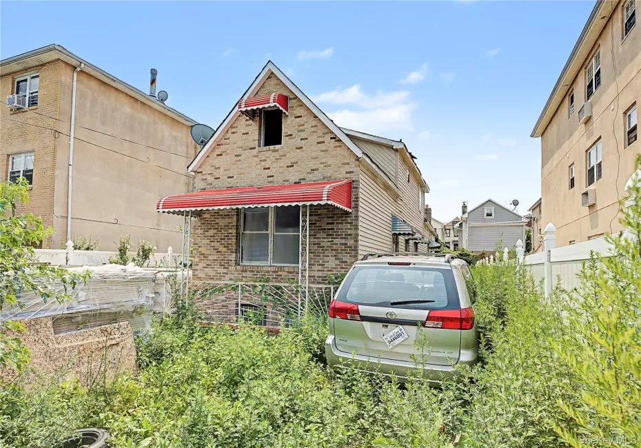 2923 Bruner Avenue, New York, NY, 5 Bedrooms Bedrooms, 7 Rooms Rooms,2 BathroomsBathrooms,Residential,For Rent,Bruner,0,1034277 2923 Bruner Avenue, New York, NY, 5 Bedrooms Bedrooms, 7 Rooms Rooms,2 BathroomsBathrooms,Residential,For Rent,Bruner,0,1034277
