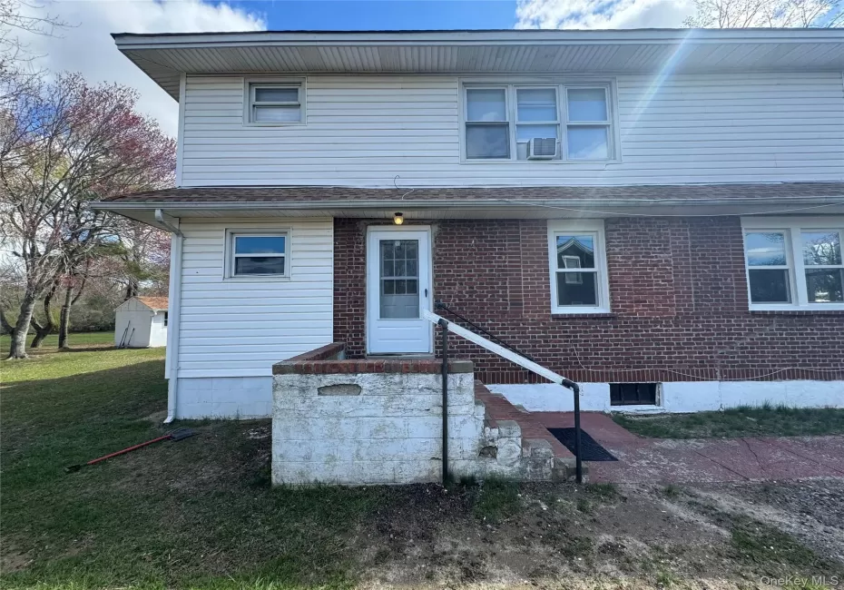325-329 Patchogue Yaphank Road, Brookhaven, NY, 1 Bedroom Bedrooms, 3 Rooms Rooms,1 BathroomBathrooms,Residential Lease,For Rent,Patchogue Yaphank,0,1033158 325-329 Patchogue Yaphank Road, Brookhaven, NY, 1 Bedroom Bedrooms, 3 Rooms Rooms,1 BathroomBathrooms,Residential Lease,For Rent,Patchogue Yaphank,0,1033158