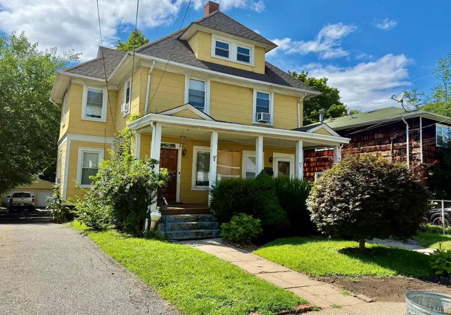 37 Riverside Drive, Ramapo, NY, 3 Bedrooms Bedrooms, 7 Rooms Rooms,1 BathroomBathrooms,Residential Lease,For Rent,Riverside,0,1033694 37 Riverside Drive, Ramapo, NY, 3 Bedrooms Bedrooms, 7 Rooms Rooms,1 BathroomBathrooms,Residential Lease,For Rent,Riverside,0,1033694