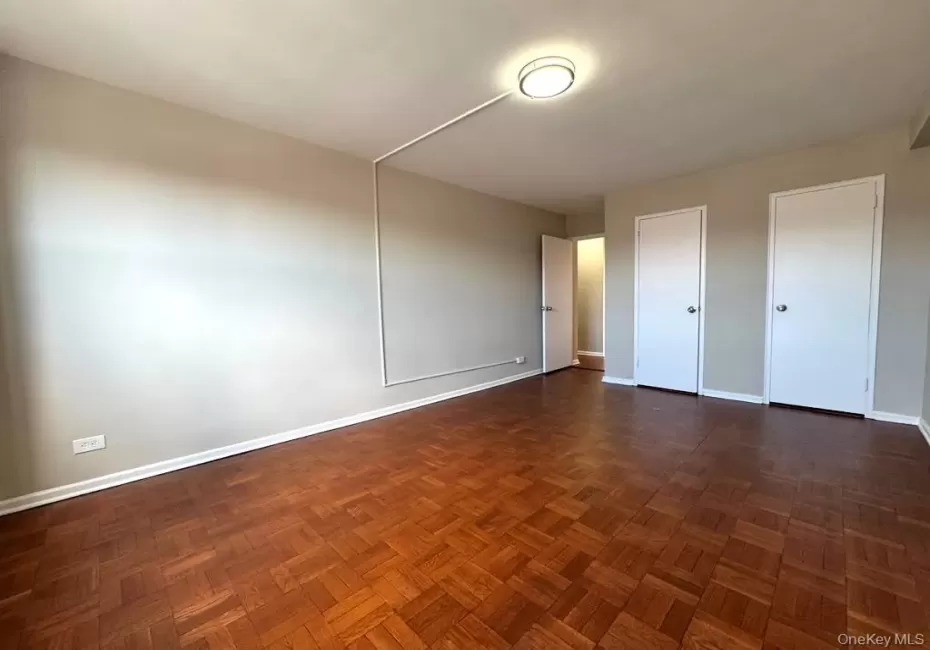 8900 170th Street, New York, NY, 2 Bedrooms Bedrooms, 5 Rooms Rooms,1 BathroomBathrooms,Residential,For Rent,170th,0,1034004 8900 170th Street, New York, NY, 2 Bedrooms Bedrooms, 5 Rooms Rooms,1 BathroomBathrooms,Residential,For Rent,170th,0,1034004