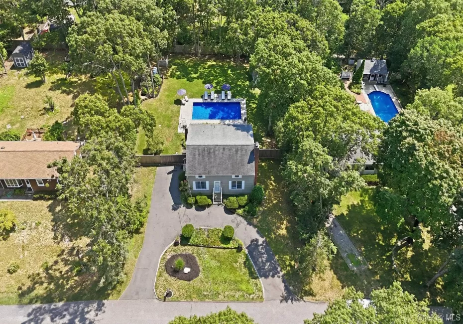 45 Norwood Road, Southampton, NY, 3 Bedrooms Bedrooms, 8 Rooms Rooms,3 BathroomsBathrooms,Residential,For Rent,Norwood,0,1033822 45 Norwood Road, Southampton, NY, 3 Bedrooms Bedrooms, 8 Rooms Rooms,3 BathroomsBathrooms,Residential,For Rent,Norwood,0,1033822