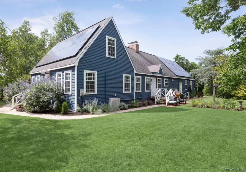 9 Aberdeen Lane, Southampton, NY, 3 Bedrooms Bedrooms, 9 Rooms Rooms,3 BathroomsBathrooms,Residential,For Rent,Aberdeen,0,1033910 9 Aberdeen Lane, Southampton, NY, 3 Bedrooms Bedrooms, 9 Rooms Rooms,3 BathroomsBathrooms,Residential,For Rent,Aberdeen,0,1033910