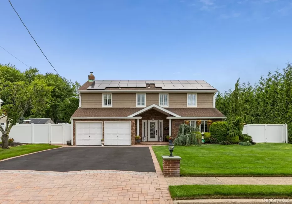 19 Clearwater Lane, Islip, NY, 4 Bedrooms Bedrooms, 10 Rooms Rooms,2 BathroomsBathrooms,Residential,For Rent,Clearwater,0,1034491 19 Clearwater Lane, Islip, NY, 4 Bedrooms Bedrooms, 10 Rooms Rooms,2 BathroomsBathrooms,Residential,For Rent,Clearwater,0,1034491