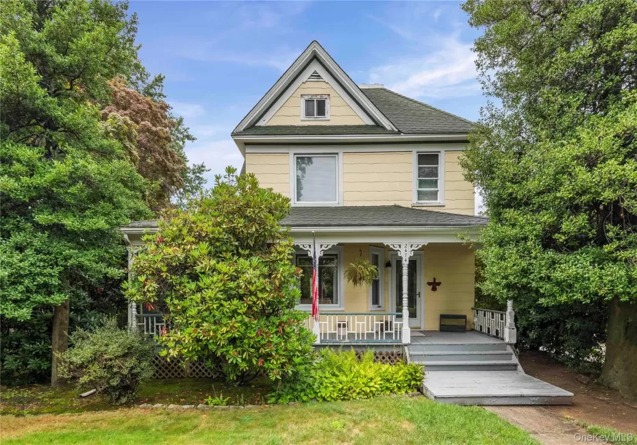 2474 Harrison Avenue, Hempstead, NY, 3 Bedrooms Bedrooms, 12 Rooms Rooms,2 BathroomsBathrooms,Residential,For Rent,Harrison,0,1034264 2474 Harrison Avenue, Hempstead, NY, 3 Bedrooms Bedrooms, 12 Rooms Rooms,2 BathroomsBathrooms,Residential,For Rent,Harrison,0,1034264