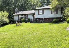 26 Monroe Drive, Poughkeepsie, NY, 3 Bedrooms Bedrooms, 7 Rooms Rooms,1 BathroomBathrooms,Residential,For Rent,Monroe,0,1034364 26 Monroe Drive, Poughkeepsie, NY, 3 Bedrooms Bedrooms, 7 Rooms Rooms,1 BathroomBathrooms,Residential,For Rent,Monroe,0,1034364