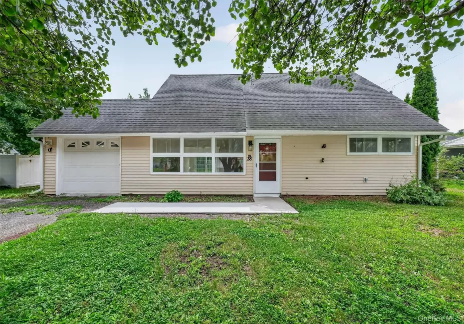 38 Indian Springs Lane, Kingston (town), NY, 4 Bedrooms Bedrooms, 8 Rooms Rooms,2 BathroomsBathrooms,Residential,For Rent,Indian Springs,0,1030700 38 Indian Springs Lane, Kingston (town), NY, 4 Bedrooms Bedrooms, 8 Rooms Rooms,2 BathroomsBathrooms,Residential,For Rent,Indian Springs,0,1030700