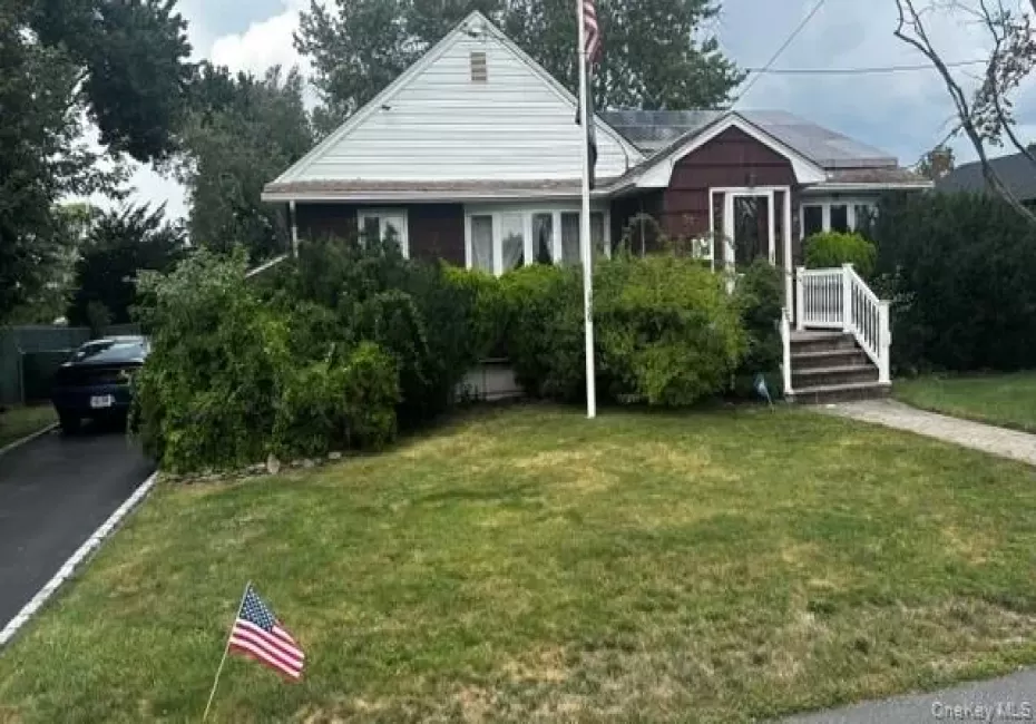 59 FARMERS Avenue, Babylon, NY, 3 Bedrooms Bedrooms, 6 Rooms Rooms,1 BathroomBathrooms,Residential,For Rent,FARMERS,0,1032633 59 FARMERS Avenue, Babylon, NY, 3 Bedrooms Bedrooms, 6 Rooms Rooms,1 BathroomBathrooms,Residential,For Rent,FARMERS,0,1032633