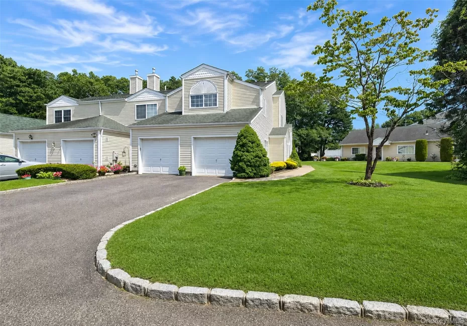 333 Prairie Court, Brookhaven, NY, 3 Bedrooms Bedrooms, 7 Rooms Rooms,2 BathroomsBathrooms,Residential,For Rent,Prairie,0,1034580 333 Prairie Court, Brookhaven, NY, 3 Bedrooms Bedrooms, 7 Rooms Rooms,2 BathroomsBathrooms,Residential,For Rent,Prairie,0,1034580