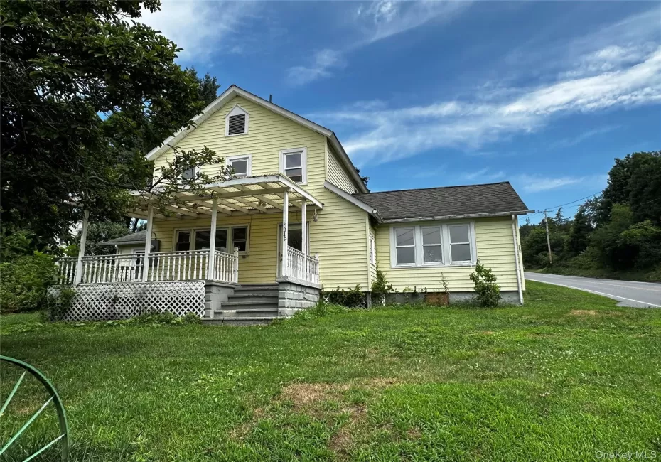 245 Lattintown Road, Marlboro, NY, 3 Bedrooms Bedrooms, 7 Rooms Rooms,1 BathroomBathrooms,Residential Lease,For Rent,Lattintown,0,1034584 245 Lattintown Road, Marlboro, NY, 3 Bedrooms Bedrooms, 7 Rooms Rooms,1 BathroomBathrooms,Residential Lease,For Rent,Lattintown,0,1034584