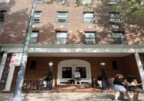 35-35 75th Street, New York, NY, 1 Bedroom Bedrooms, 4 Rooms Rooms,1 BathroomBathrooms,Residential,For Rent,75th,0,1034624 35-35 75th Street, New York, NY, 1 Bedroom Bedrooms, 4 Rooms Rooms,1 BathroomBathrooms,Residential,For Rent,75th,0,1034624