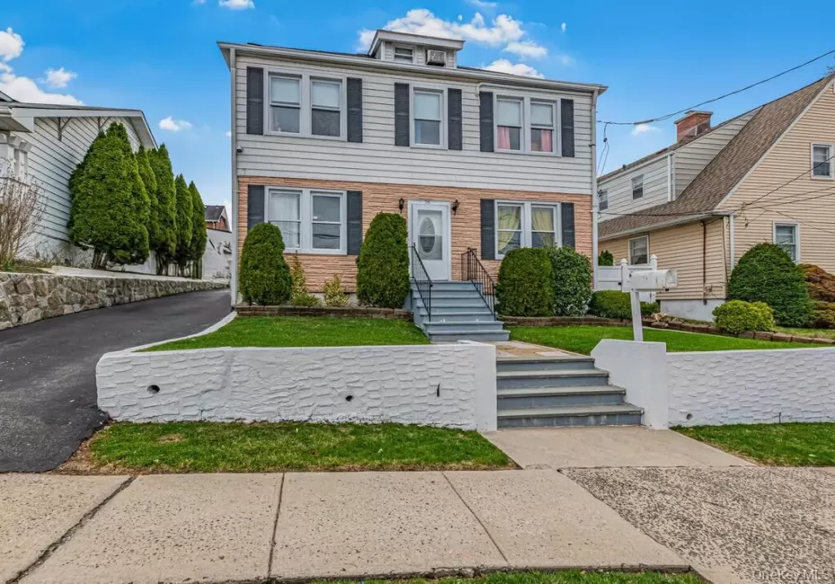 26 Normandy Road, Yonkers, NY, 5 Bedrooms Bedrooms, 10 Rooms Rooms,2 BathroomsBathrooms,Residential,For Rent,Normandy,0,1014347 26 Normandy Road, Yonkers, NY, 5 Bedrooms Bedrooms, 10 Rooms Rooms,2 BathroomsBathrooms,Residential,For Rent,Normandy,0,1014347