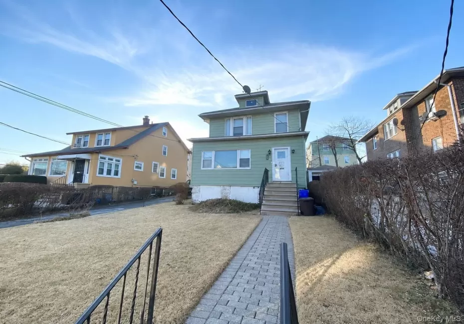 640 6th Avenue, Mount Vernon, NY, 3 Bedrooms Bedrooms, 5 Rooms Rooms,1 BathroomBathrooms,Residential Lease,For Rent,6th,0,1034652 640 6th Avenue, Mount Vernon, NY, 3 Bedrooms Bedrooms, 5 Rooms Rooms,1 BathroomBathrooms,Residential Lease,For Rent,6th,0,1034652