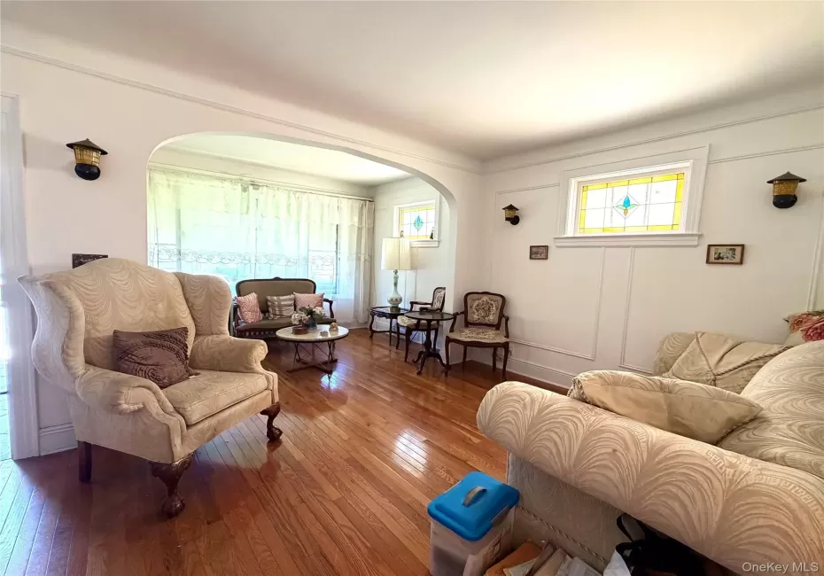 59-41 161st Street, New York, NY, 4 Bedrooms Bedrooms, 12 Rooms Rooms,2 BathroomsBathrooms,Residential,For Rent,161st,0,1034634 59-41 161st Street, New York, NY, 4 Bedrooms Bedrooms, 12 Rooms Rooms,2 BathroomsBathrooms,Residential,For Rent,161st,0,1034634