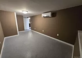 101 Weaver Road, Islip, NY, 1 Bedroom Bedrooms, 4 Rooms Rooms,1 BathroomBathrooms,Residential Lease,For Rent,Weaver,0,1034989 101 Weaver Road, Islip, NY, 1 Bedroom Bedrooms, 4 Rooms Rooms,1 BathroomBathrooms,Residential Lease,For Rent,Weaver,0,1034989