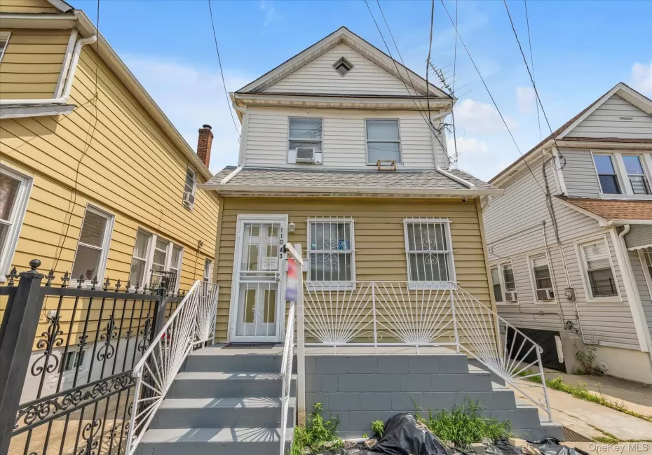 11043 159th Street, New York, NY, 4 Bedrooms Bedrooms, 7 Rooms Rooms,2 BathroomsBathrooms,Residential,For Rent,159th,0,1022392 11043 159th Street, New York, NY, 4 Bedrooms Bedrooms, 7 Rooms Rooms,2 BathroomsBathrooms,Residential,For Rent,159th,0,1022392