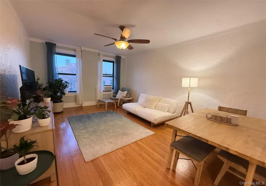 8384 116th Street, New York, NY, 2 Bedrooms Bedrooms, 4 Rooms Rooms,1 BathroomBathrooms,Residential,For Rent,116th,0,1034429 8384 116th Street, New York, NY, 2 Bedrooms Bedrooms, 4 Rooms Rooms,1 BathroomBathrooms,Residential,For Rent,116th,0,1034429