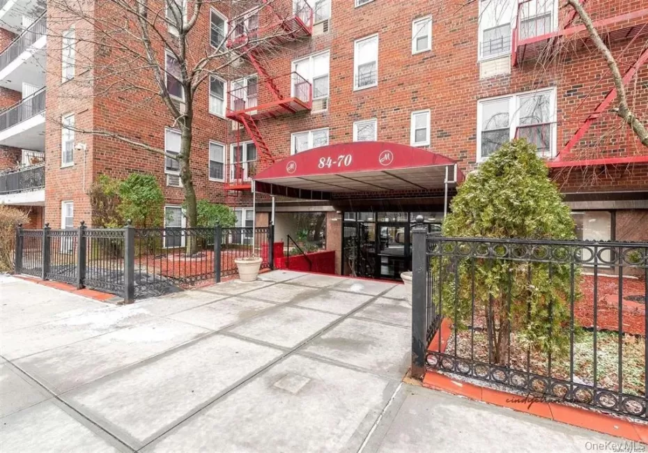 84-70 129th Street, New York, NY, 2 Bedrooms Bedrooms, 5 Rooms Rooms,1 BathroomBathrooms,Residential,For Rent,129th,0,1035034 84-70 129th Street, New York, NY, 2 Bedrooms Bedrooms, 5 Rooms Rooms,1 BathroomBathrooms,Residential,For Rent,129th,0,1035034