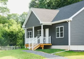 315 4th Avenue, Kingston, NY, 3 Bedrooms Bedrooms, 5 Rooms Rooms,2 BathroomsBathrooms,Residential,For Rent,4th,0,1027549 315 4th Avenue, Kingston, NY, 3 Bedrooms Bedrooms, 5 Rooms Rooms,2 BathroomsBathrooms,Residential,For Rent,4th,0,1027549