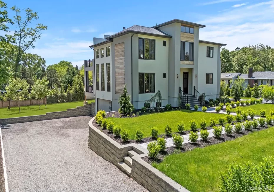 1001 Peconic Bay Boulevard, Riverhead, NY, 5 Bedrooms Bedrooms, 7 Rooms Rooms,3 BathroomsBathrooms,Residential,For Rent,Peconic Bay,0,963444 1001 Peconic Bay Boulevard, Riverhead, NY, 5 Bedrooms Bedrooms, 7 Rooms Rooms,3 BathroomsBathrooms,Residential,For Rent,Peconic Bay,0,963444