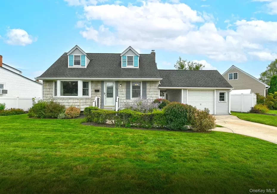 3642 Lark Street, Hempstead, NY, 3 Bedrooms Bedrooms, 9 Rooms Rooms,1 BathroomBathrooms,Residential,For Rent,Lark,0,1029786 3642 Lark Street, Hempstead, NY, 3 Bedrooms Bedrooms, 9 Rooms Rooms,1 BathroomBathrooms,Residential,For Rent,Lark,0,1029786
