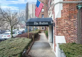 109-14 Ascan Avenue, New York, NY, 2 Bedrooms Bedrooms, 5 Rooms Rooms,1 BathroomBathrooms,Residential,For Rent,Ascan,0,1034895 109-14 Ascan Avenue, New York, NY, 2 Bedrooms Bedrooms, 5 Rooms Rooms,1 BathroomBathrooms,Residential,For Rent,Ascan,0,1034895