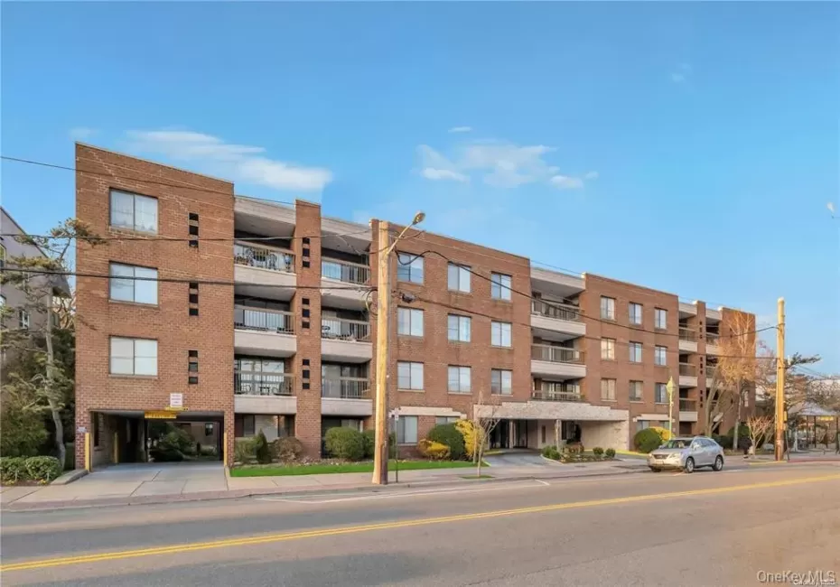 376 Central Avenue, Hempstead, NY, 1 Bedroom Bedrooms, 4 Rooms Rooms,1 BathroomBathrooms,Residential,For Rent,Central,0,1034745 376 Central Avenue, Hempstead, NY, 1 Bedroom Bedrooms, 4 Rooms Rooms,1 BathroomBathrooms,Residential,For Rent,Central,0,1034745
