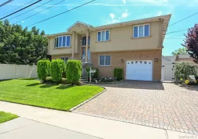 859 Maloon Avenue, Hempstead, NY, 5 Bedrooms Bedrooms, 15 Rooms Rooms,4 BathroomsBathrooms,Residential,For Rent,Maloon,0,1034516 859 Maloon Avenue, Hempstead, NY, 5 Bedrooms Bedrooms, 15 Rooms Rooms,4 BathroomsBathrooms,Residential,For Rent,Maloon,0,1034516