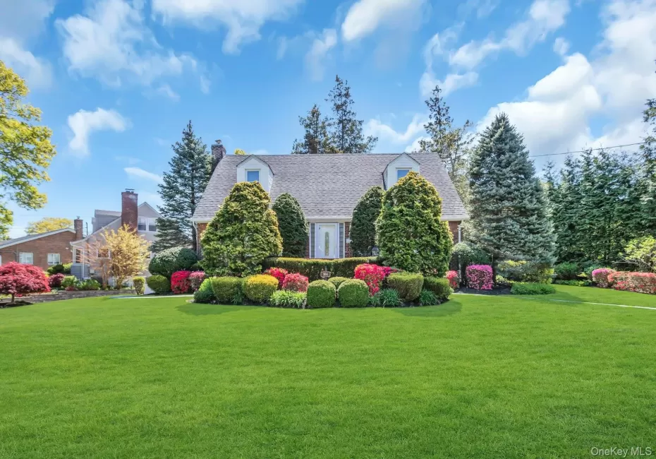 304 Old Courthouse Road, North Hempstead, NY, 4 Bedrooms Bedrooms, 7 Rooms Rooms,2 BathroomsBathrooms,Residential,For Rent,Old Courthouse,0,1035142 304 Old Courthouse Road, North Hempstead, NY, 4 Bedrooms Bedrooms, 7 Rooms Rooms,2 BathroomsBathrooms,Residential,For Rent,Old Courthouse,0,1035142