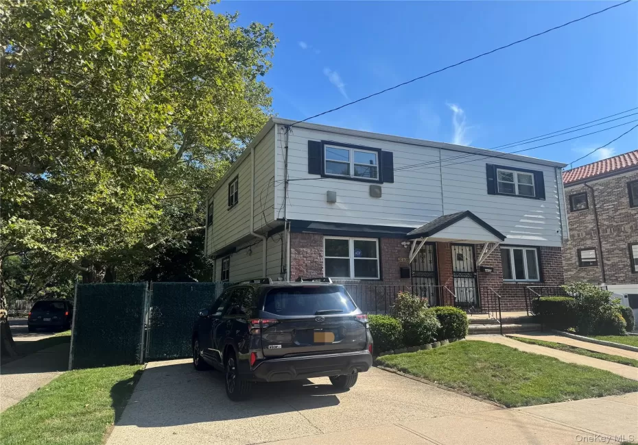 204-28 46th Avenue, New York, NY, 3 Bedrooms Bedrooms, 6 Rooms Rooms,2 BathroomsBathrooms,Residential,For Rent,46th,0,1035322 204-28 46th Avenue, New York, NY, 3 Bedrooms Bedrooms, 6 Rooms Rooms,2 BathroomsBathrooms,Residential,For Rent,46th,0,1035322